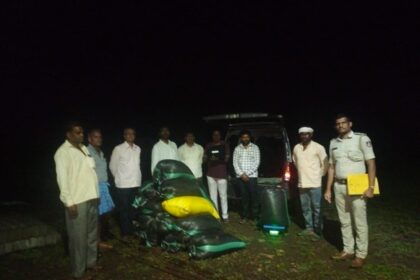 ಅಕ್ರಮವಾಗಿ ಸಾಗಿಸುತ್ತಿದ್ದ ಅಕ್ಕಿ ವಶಕ್ಕೆ ಪಡೆದ ಪೊಲೀಸರು