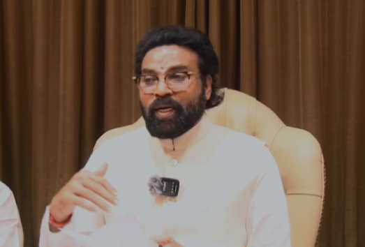 ಸಮೀಕ್ಷೆ ಹೆಸರಲ್ಲಿ ಸರ್ಕಾರದ ಹಣ ಲೂಟಿ: ಮಾಜಿ ಸಚಿವ ಬಿ. ಶ್ರೀರಾಮುಲು