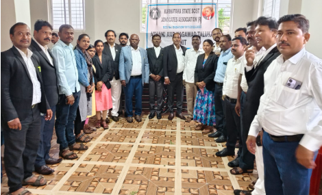 ಅಥಣಿಯಲ್ಲಿ ಎಸ್ಸಿ, ಎಸ್ಟಿ ವಕೀಲರ ಹಿತ ರಕ್ಷಣೆಗಾಗಿ ವಕೀಲರ ಸಂಘ ಅಥಣಿಯಲ್ಲಿ ಎಸ್ಸಿ, ಎಸ್ಟಿ ವಕೀಲರ ಹಿತ ರಕ್ಷಣೆಗಾಗಿ ವಕೀಲರ ಸಂಘ