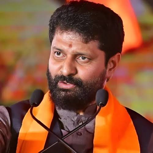 ಹುಬ್ಬಳ್ಳಿಯಲ್ಲಿ ನೇಹಾ ಕೊಲೆ ಪ್ರಕರಣ : ಆರೋಪಿ ಜಾಮೀನು ಅರ್ಜಿ ವಜಾ ಹುಬ್ಬಳ್ಳಿಯಲ್ಲಿ ನೇಹಾ ಕೊಲೆ ಪ್ರಕರಣ : ಆರೋಪಿ ಜಾಮೀನು ಅರ್ಜಿ ವಜಾ