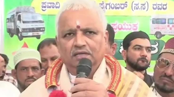 ನಾನು ಮುಂದಿನ ಜನ್ಮದಲ್ಲಿ ಮುಸ್ಲೀಂನಾಗಿ ಹುಟ್ಟಬೇಕು: ಶಾಸಕ ಬಿ. ಕೆ ಸಂಗಮೇಶ್ ನಾನು ಮುಂದಿನ ಜನ್ಮದಲ್ಲಿ ಮುಸ್ಲೀಂನಾಗಿ ಹುಟ್ಟಬೇಕು: ಶಾಸಕ ಬಿ. ಕೆ ಸಂಗಮೇಶ್