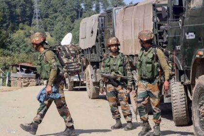 ಗುಂಡಿನ ಚಕಮಕಿ : ಇಬ್ಬರು ಯೋಧರು ಹುತಾತ್ಮ, ಇಬ್ಬರು ಉಗ್ರರ ಹತ್ಯೆ