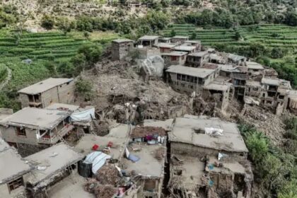 ಭೀಕರ ಭೂಕಂಪಕ್ಕೆ ಅಕ್ಷರಶಃ ನಲುಗಿದ ಅಫ್ಘಾನಿಸ್ತಾನ:1400 ಜನ ಸಾವು 