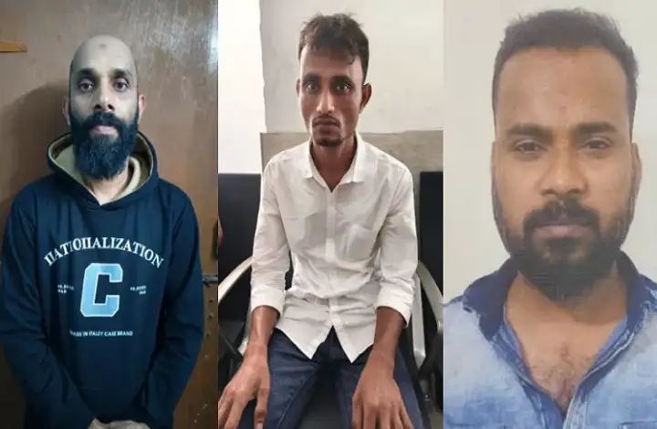 ಪ್ಲಾಸ್ಟಿಕ್ ಗನ್ ತೋರಿಸಿ ಚಿನ್ನದಂಗಡಿ ದೋಚಿದ ಮೂವರು ಅರೆಸ್ಟ್ ಪ್ಲಾಸ್ಟಿಕ್ ಗನ್ ತೋರಿಸಿ ಚಿನ್ನದಂಗಡಿ ದೋಚಿದ ಮೂವರು ಅರೆಸ್ಟ್