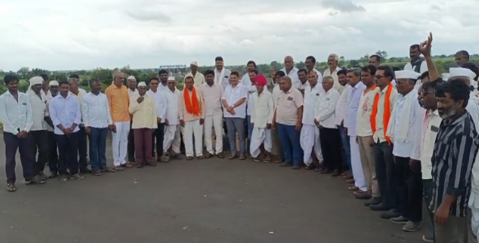 ಅತಿವೃಷ್ಠಿ ಹಾನಿ:  ತಹಸೀಲ್ದಾರ ಬಳಿ ಪರಿಹಾರಕ್ಕೆ ಒತ್ತಾಯಿಸಲು ನಿರ್ಧಾರ