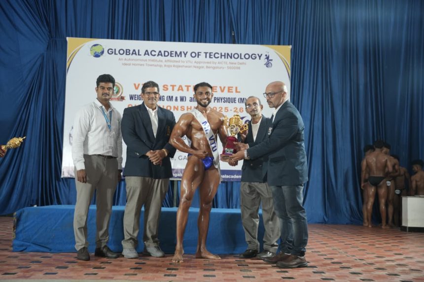 ಅರುಣ ಗಂಗಾಧರ ಗುಡ್ಡದಕೇರಿಗೆ ಚಿನ್ನದ ಪದಕ ಅರುಣ ಗಂಗಾಧರ ಗುಡ್ಡದಕೇರಿಗೆ ಚಿನ್ನದ ಪದಕ