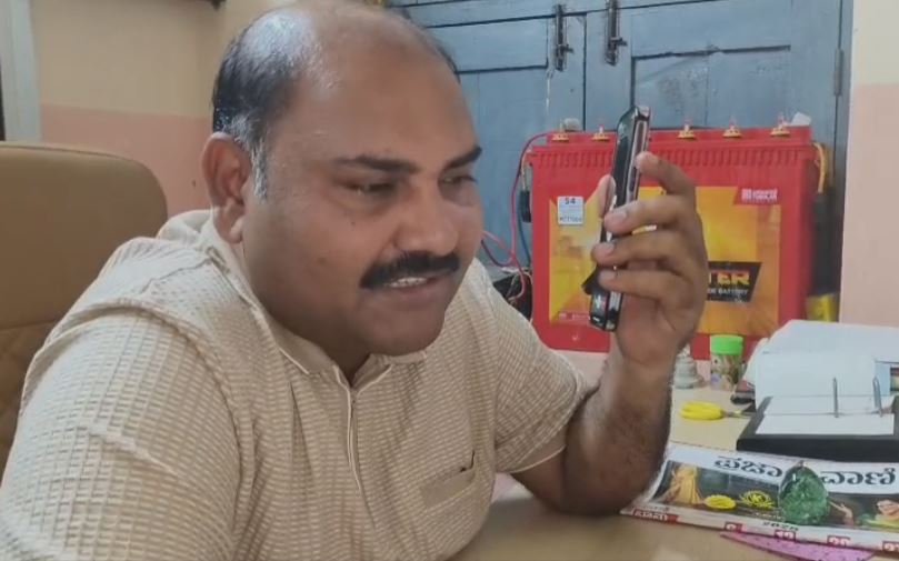 ಸಾಮಾಜಿಕ ಮತ್ತು ಶೈಕ್ಷಣಿಕ ಸಮೀಕ್ಷೆಯ ಸಂದರ್ಭದಲ್ಲಿ ಅಪಘಾತದಿಂದ ಮೃತಪಟ್ಟ ಶಿಕ್ಷಕಿ