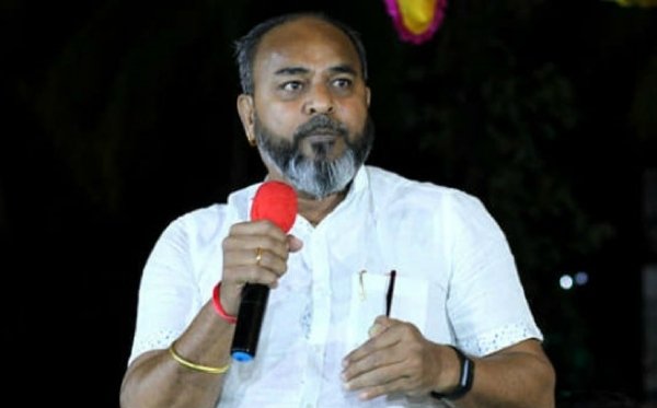 ವಾಲ್ಮೀಕಿ ಸಮುದಾಯದ ಕುರಿತು ಅವಹೇಳನ : ಕತ್ತಿ ವಿರುದ್ಧ ಅಟ್ರಾಸಿಟಿ ಕೇಸ್ ವಾಲ್ಮೀಕಿ ಸಮುದಾಯದ ಕುರಿತು ಅವಹೇಳನ : ಕತ್ತಿ ವಿರುದ್ಧ ಅಟ್ರಾಸಿಟಿ ಕೇಸ್