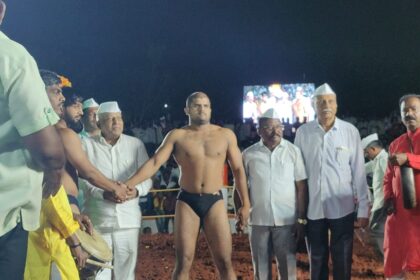 ಕುಸ್ತಿ : ಆರೇ ನಿಮಿಷದಲ್ಲಿ ಆಕಾಶ ತೋರಿಸಿದ ಪ್ರಕಾಶ ಬಣಕರ