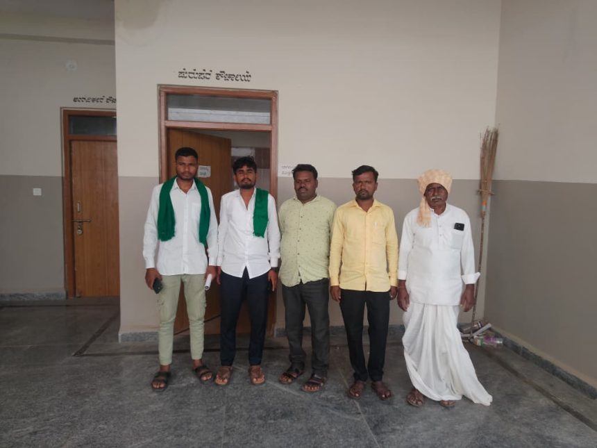 ಸೇಡಂ ಆಡಳಿತ ಕಾರ್ಯಾಲಯದಲ್ಲಿ ಗಬ್ಬು ನಾರುತ್ತಿರುವ ಶೌಚಾಲಯ ವ್ಯವಸ್ಥೆ. ಸೇಡಂ ಆಡಳಿತ ಕಾರ್ಯಾಲಯದಲ್ಲಿ ಗಬ್ಬು ನಾರುತ್ತಿರುವ ಶೌಚಾಲಯ ವ್ಯವಸ್ಥೆ.