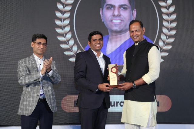 ನಾರಾಯಣ ಹಾರ್ಟ್ ಸೆಂಟರ್ ನ ಡಾ. ಸಾಯಿ ಸೂರಜ ಕೋಟೇರ ಅವರಿಗೆ ವರ್ಷದ ಉದಯೋನ್ಮುಖ ಸಿಟಿವಿಸ್ ಸರ್ಜನ್ ಗರಿ ನಾರಾಯಣ ಹಾರ್ಟ್ ಸೆಂಟರ್ ನ ಡಾ. ಸಾಯಿ ಸೂರಜ ಕೋಟೇರ ಅವರಿಗೆ ವರ್ಷದ ಉದಯೋನ್ಮುಖ ಸಿಟಿವಿಸ್ ಸರ್ಜನ್ ಗರಿ