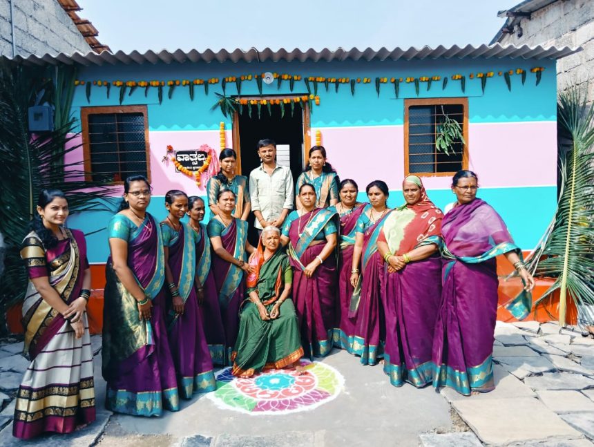 ಧರ್ಮಸ್ಥಳ ಗ್ರಾಮಾಭಿವೃದ್ಧಿ ಯೋಜನೆಯ ವತಿಯಿಂದ ಅಸಹಾಯಕರಿಗೆ ವಾತ್ಸಲ್ಯ ಮನೆ ಹಸ್ತಾಂತರ ಕಾರ್ಯಕ್ರಮ ಧರ್ಮಸ್ಥಳ ಗ್ರಾಮಾಭಿವೃದ್ಧಿ ಯೋಜನೆಯ ವತಿಯಿಂದ ಅಸಹಾಯಕರಿಗೆ ವಾತ್ಸಲ್ಯ ಮನೆ ಹಸ್ತಾಂತರ ಕಾರ್ಯಕ್ರಮ