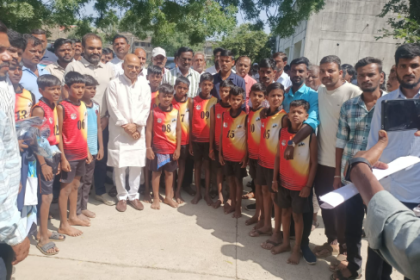 ಜಿಲ್ಲಾ ಮಟ್ಟದ ಖೋಖೋ ಪಂದ್ಯಾವಳಿಗೆ ಆಯ್ಕೆ:  ಸಚಿವ ಪಾಟೀಲ್ ರಿಂದ ಶುಭ ಹಾರೈಕೆ