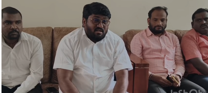 ರಾಜಶೇಖರ್ ಪಾಟೀಲ್ ದಲಿತ ವಿರೋಧಿ: ಗೌತಮ ಸೇಡೋಳ ಆರೋಪ ರಾಜಶೇಖರ್ ಪಾಟೀಲ್ ದಲಿತ ವಿರೋಧಿ: ಗೌತಮ ಸೇಡೋಳ ಆರೋಪ