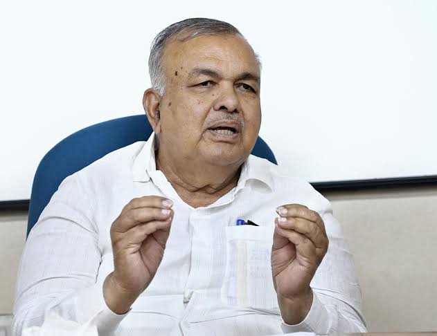 ಡಿಸೇಂಬರ್ ನಲ್ಲಿ ಸಚಿವ ಸಂಪುಟ ಪುನಾರಚನೆ ಆಗಲಿದೆ :ರಾಮಲಿಂಗಾ ರೆಡ್ಡಿ ಡಿಸೇಂಬರ್ ನಲ್ಲಿ ಸಚಿವ ಸಂಪುಟ ಪುನಾರಚನೆ ಆಗಲಿದೆ :ರಾಮಲಿಂಗಾ ರೆಡ್ಡಿ