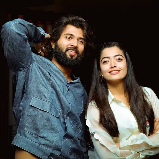 ನಟಿ ರಶ್ಮಿಕಾ ಮಂದಣ್ಣ – ವಿಜಯ್ ದೇವರಕೊಂಡ ನಿಶ್ಚಿತಾರ್ಥ : ಫೆಬ್ರವರಿಯಲ್ಲಿ ಮದುವೆ