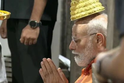 ಶ್ರೀ ಭ್ರಮರಾಂಬ ಮಲ್ಲಿಕಾರ್ಜುನ ಸ್ವಾಮಿ ದರ್ಶನ ಪಡೆದ ಮೋದಿ