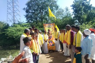 ಸಿಲಾರಕೊಟ್ ಗ್ರಾಮದಲ್ಲಿ ಕನಕ ಜಯಂತಿ ಅದ್ದೂರಿಯಾಗಿ ಆಚರಣೆ