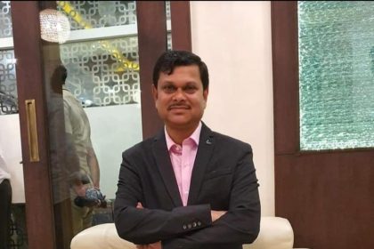 ರಸ್ತೆ ಅಪಘಾತದಲ್ಲಿ ಗಾಯಗೊಂಡಿದ್ದ ಐಎಎಸ್ ಅಧಿಕಾರಿ ಮಹಾಂತೇಶ ಬೀಳಗಿ ಸಾವು