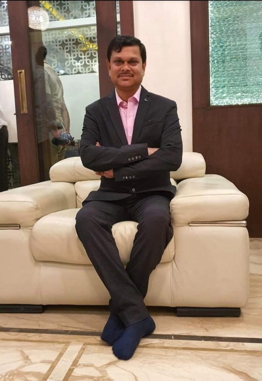 ರಸ್ತೆ ಅಪಘಾತದಲ್ಲಿ ಗಾಯಗೊಂಡಿದ್ದ ಐಎಎಸ್ ಅಧಿಕಾರಿ ಮಹಾಂತೇಶ ಬೀಳಗಿ ಸಾವು