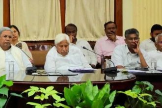 ಸಿ.ಎಂ. ಸಭೆಯಲ್ಲಿ ಸಚಿವ ಸತೀಶ ಜಾರಕಿಹೊಳಿ ಅವರು ಭಾಗಿ