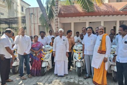 ವಿಕಲಚೇತನರಿಗೆ ತ್ರಿಚಕ್ರ ವಾಹನ ವಿತರಣೆ!