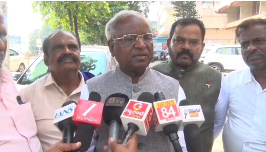 ರಾಜ್ಯದಲ್ಲಿ ದಲಿತ ಸಿ.ಎಂ.ಗಾಗಿ ದಲಿತ ಸಂಘಟನೆಗಳ ಹಕ್ಕೋತ್ತಾಯ ರಾಜ್ಯದಲ್ಲಿ ದಲಿತ ಸಿ.ಎಂ.ಗಾಗಿ ದಲಿತ ಸಂಘಟನೆಗಳ ಹಕ್ಕೋತ್ತಾಯ