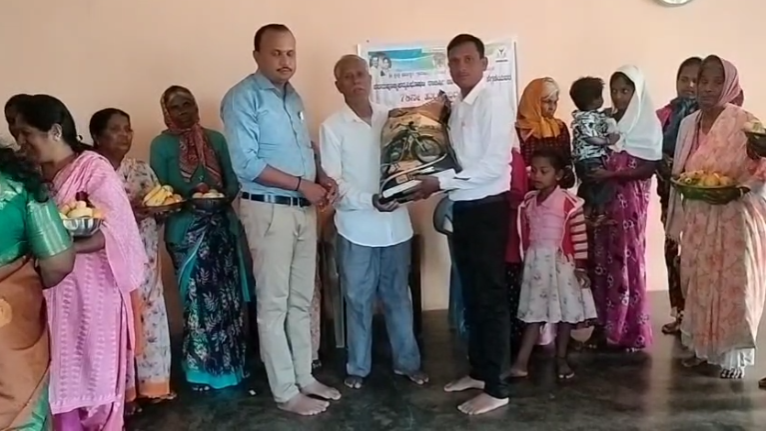 ಡಾ. ವೀರೇಂದ್ರ ಹೆಗ್ಗಡೆ ಜನ್ಮದಿನದ ನಿಮಿತ್ತ ದಿನಸಿ ಕಿಟ್ ವಿತರಣೆ