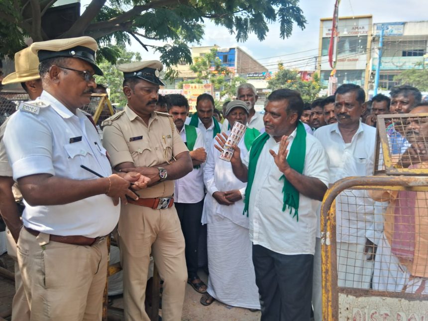 ತಹಶೀಲ್ದಾರ ಕಛೇರಿಗೆ ಮುತ್ತಿಗೆ ಯತ್ನ :ರೈತರ ಬಂಧನ