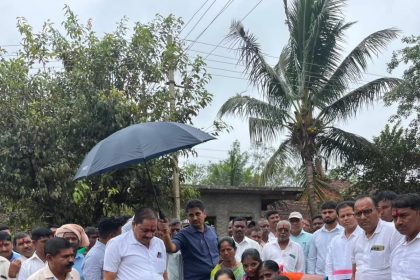 ಯಮಕನಮರಡಿ: ಕಾಮಗಾರಿಗಳಿಗೆ ಸಂಸದರಿಂದ ಚಾಲನೆ