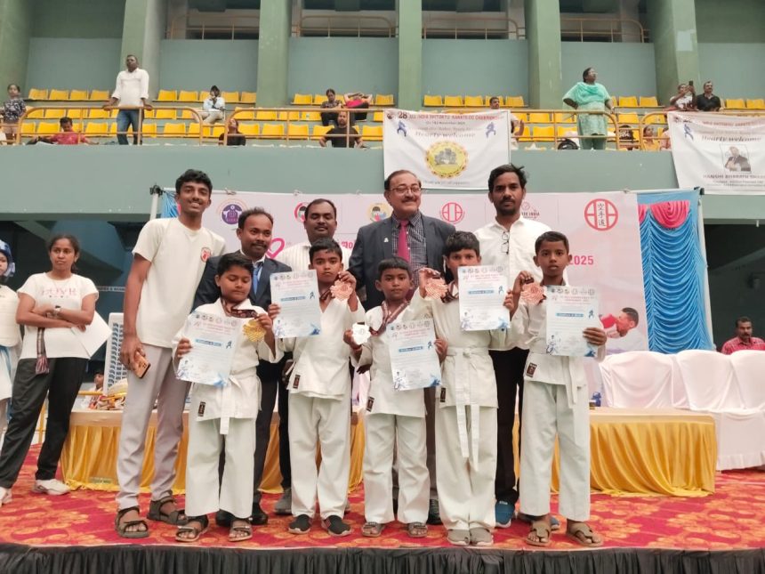 ರಾಷ್ಟ್ರಮಟ್ಟದ ಕರಾಟೆ: ಏಚ್,ಪಿ,ಎಸ್ ನಂ.೨ ವಿದ್ಯಾರ್ಥಿಗಳಿಂದ ಉತ್ತಮ ಸಾಧನೆ ರಾಷ್ಟ್ರಮಟ್ಟದ ಕರಾಟೆ: ಏಚ್,ಪಿ,ಎಸ್ ನಂ.೨ ವಿದ್ಯಾರ್ಥಿಗಳಿಂದ ಉತ್ತಮ ಸಾಧನೆ