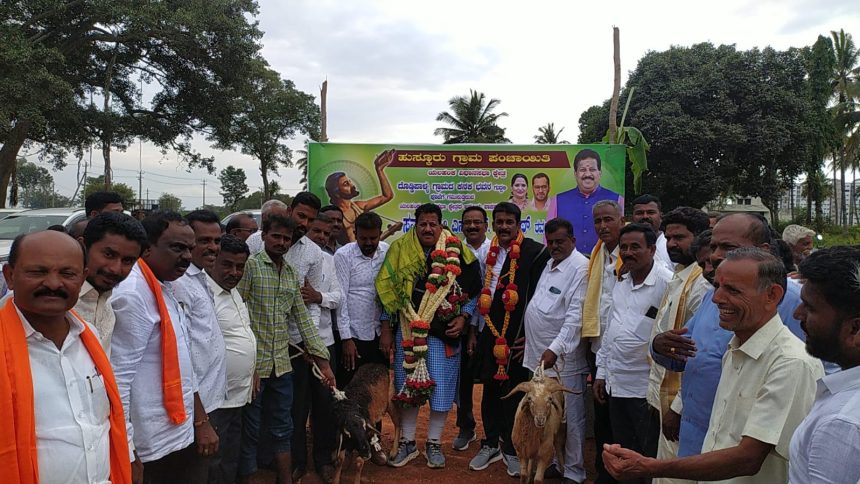 ವಿವಿಧ ಅಭಿವೃದ್ಧಿ ಕಾಮಗಾರಿಗಳಿಗೆ ಗುದ್ದಲಿ ಪೂಜೆ ವಿವಿಧ ಅಭಿವೃದ್ಧಿ ಕಾಮಗಾರಿಗಳಿಗೆ ಗುದ್ದಲಿ ಪೂಜೆ