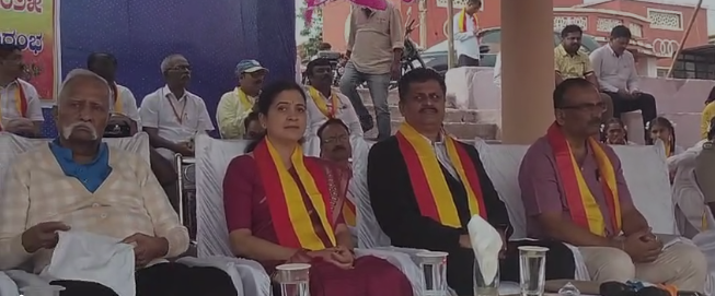 ಚಿಕ್ಕೋಡಿಯಲ್ಲಿ ವಿಜೃಂಭಣೆಯ ಕನ್ನಡ ರಾಜ್ಯೋತ್ಸವ ಚಿಕ್ಕೋಡಿಯಲ್ಲಿ ವಿಜೃಂಭಣೆಯ ಕನ್ನಡ ರಾಜ್ಯೋತ್ಸವ