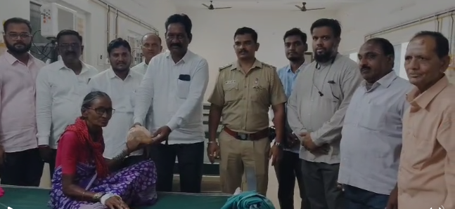 ಡಾ.ಚೆನ್ನವೀರ ಶಿವಾಚಾರ್ಯರು ೬೩ನೇ ಹುಟ್ಟು ಹಬ್ಬದ ಆಚರಣೆ ಡಾ.ಚೆನ್ನವೀರ ಶಿವಾಚಾರ್ಯರು ೬೩ನೇ ಹುಟ್ಟು ಹಬ್ಬದ ಆಚರಣೆ