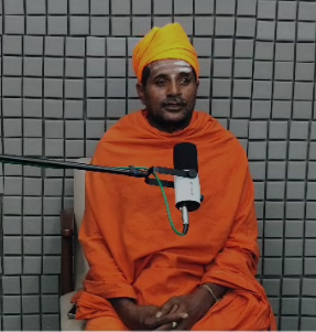 ಕನ್ನೇರಿ ಮಠದ ಶ್ರೀಗಳ ಕೆಲ ಜಿಲ್ಲೆಗಳ ಪ್ರವೇಶ ನಿರ್ಭಂದಕ್ಕೆ  ಮೌನ ಕಾಡಸಿದ್ದೇಶ್ವರ ಶ್ರೀಗಳ ತೀರ್ವ ಖಂಡನೆ