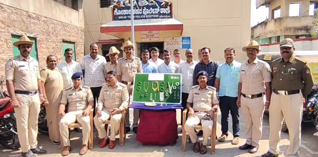 ಕುಖ್ಯಾತ ಮನೆಗಳ್ಳರ ಬಂಧನ,ಅಪಾರ ಪ್ರಮಾಣದ ಚಿನ್ನಾಭರಣ ವಶ