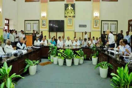 ಪ್ರತಿ ಟನ್ ಕಬ್ಬಿಗೆ 3,300 ರೂ. ನಿಗದಿ : ರೈತರ ಹರ್ಷೋದ್ಘಾರ 