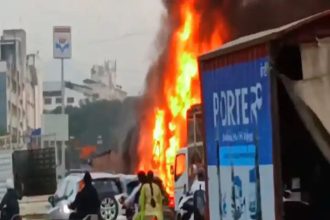 ಪುಣೆ-ಬೆಂಗಳೂರು ಹೆದ್ದಾರಿಯಲ್ಲಿ ಹಲವು ವಾಹನಗಳಿಗೆ ಟ್ರಕ್ ಡಿಕ್ಕಿ : ಆರು ಜನ ಸಾವು 