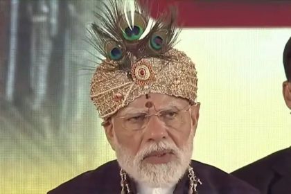 ಪ್ರಧಾನಿ ಮೋದಿಗೆ ಭಾರತ ಭಾಗ್ಯವಿದಾತ’ ಎಂಬ ವಿಶೇಷ ಬಿರುದು ನೀಡಿ ಸನ್ಮಾನ