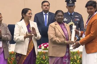 ಪ್ರಧಾನ ಮಂತ್ರಿ ರಾಷ್ಟಿçÃಯ ಬಾಲ ಪುರಸ್ಕಾರ ಪ್ರಶಸ್ತಿ ಪ್ರದಾನ