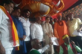 ಸತ್ಯಾಗ್ರಹ ಸ್ಥಳಕ್ಕೆ ಸಂಸದೆ ಪ್ರಿಯಂಕಾ ಜಾರಕಿಹೊಳಿ ಭೇಟಿ