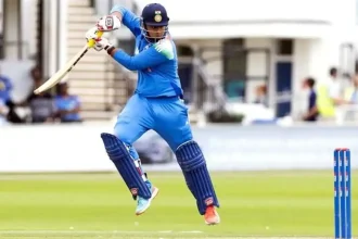 ಪಾಕ್ ಬೃಹತ್ ಮೊತ್ತ: ಭಾರತದ ಬಿರುಸಿನ ಆರಂಭ