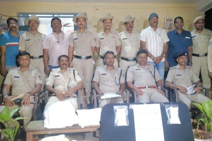 ಧಾರವಾಡ ಜಿಲ್ಲೆ ಗರಗ ಪೊಲೀಸ್ ಠಾಣೆ ಪೊಲೀಸರಿಂದ ಭರ್ಜರಿ ಬೇಟೆ 51 ಕೆಜಿ ಗಾಂಜಾ ವಶಕ್ಕೆ