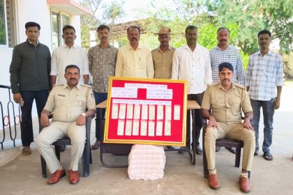 ಬ್ಯಾಂಕಿನಿಂದ ಹಣ ಪಡೆದುಕೊಂಡು ಬರುತ್ತಿವರನ್ನು ಟಾರ್ಗೆಟ್ ಮಾಡುತ್ತಿದ್ದ ಖದೀಮರ ಬಂಧನ