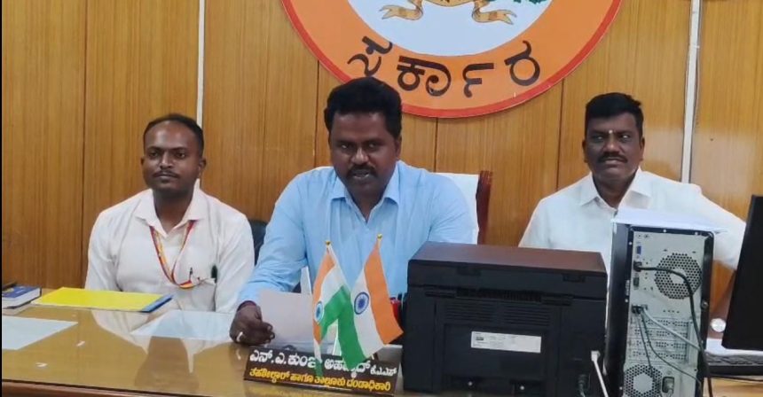 ಡಿ.21 ರಿಂದ 24 ರವರೆಗೆ ಪಲ್ಸ್ ಪೋಲಿಯೋ ಲಸಿಕೆ ಅಭಿಯಾನ : ಕುಂ.ಇ.ಅಹಮದ್ ಡಿ.21 ರಿಂದ 24 ರವರೆಗೆ ಪಲ್ಸ್ ಪೋಲಿಯೋ ಲಸಿಕೆ ಅಭಿಯಾನ : ಕುಂ.ಇ.ಅಹಮದ್