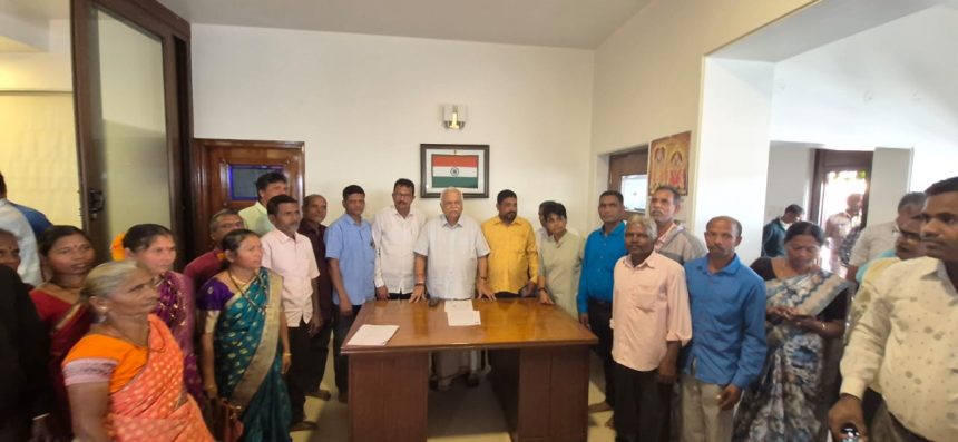 ಸಮಗ್ರ ಅಭಿವೃದ್ಧಿ ಬಗ್ಗೆ ಶಾಸಕ ಆರ್ .ವಿ. ದೇಶಪಾಂಡೆಯವರ ಅಧ್ಯಕ್ಷತೆಯಲ್ಲಿ ಸಭೆ ಸಮಗ್ರ ಅಭಿವೃದ್ಧಿ ಬಗ್ಗೆ ಶಾಸಕ ಆರ್ .ವಿ. ದೇಶಪಾಂಡೆಯವರ ಅಧ್ಯಕ್ಷತೆಯಲ್ಲಿ ಸಭೆ