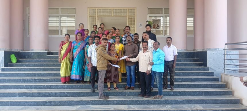 ಅಣಶಿ ಗ್ರಾಮಸ್ಥರಿಂದ ರಸ್ತೆಗಾಗಿ ಪ್ರತಿಭಟನೆ ಎಚ್ಚರಿಕೆ