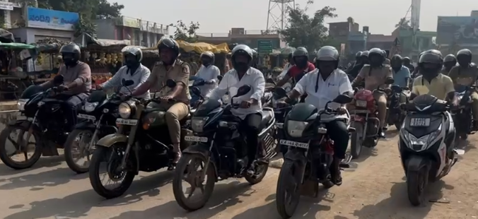 ಹೆಲ್ಮೆಟ್ ಜಾಗೃತಿ ಅಭಿಯಾನ ಕಾರ್ಯಕ್ರಮ