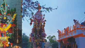 ದಂಡಗುಂಡ ಬಸವೇಶ್ವರ ದೇವರಿಗೆ ಮಡಿಯಿಂದ ನಮಸ್ಕರಿಸಿ ಹರಕೆ ಅರ್ಪಿಸಿದ ಅಣ್ಣ ತಂಗಿ