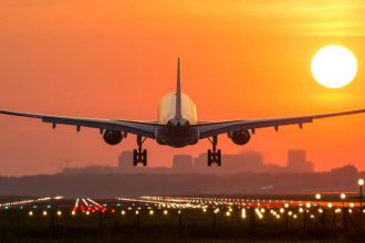 ದೇಶದಲ್ಲಿ 2 ವಿಮಾನಯಾನ ಸಂಸ್ಥೆಗಳ ಆರಂಭಕ್ಕೆ ಕೇಂದ್ರ ಸರ್ಕಾರ ಗ್ರೀನ್ ಸಿಗ್ನಲ್